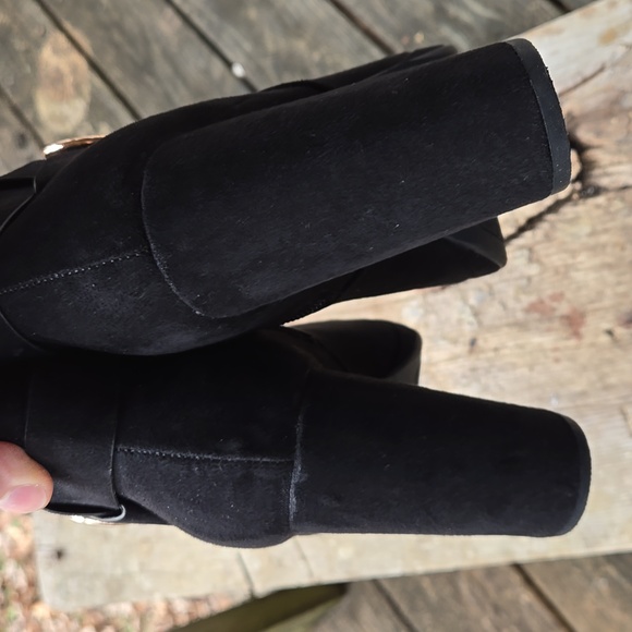 LC LAUREN CONRAD Black Faux Suede Ankle Booties. Size 8W. Like New! - Picture 5 of 16